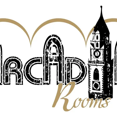 Arcadia 3*