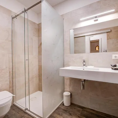 Bed & Breakfast Taste Living 3*